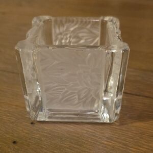 PartyLite Chrysanthemum Votive Transparent Glass Candle Holder- Retired